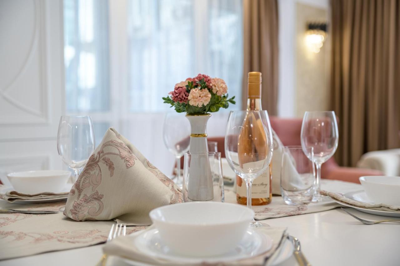Лукс На Море Luxury Apartment In Downtown With Garage Varna Luaran gambar