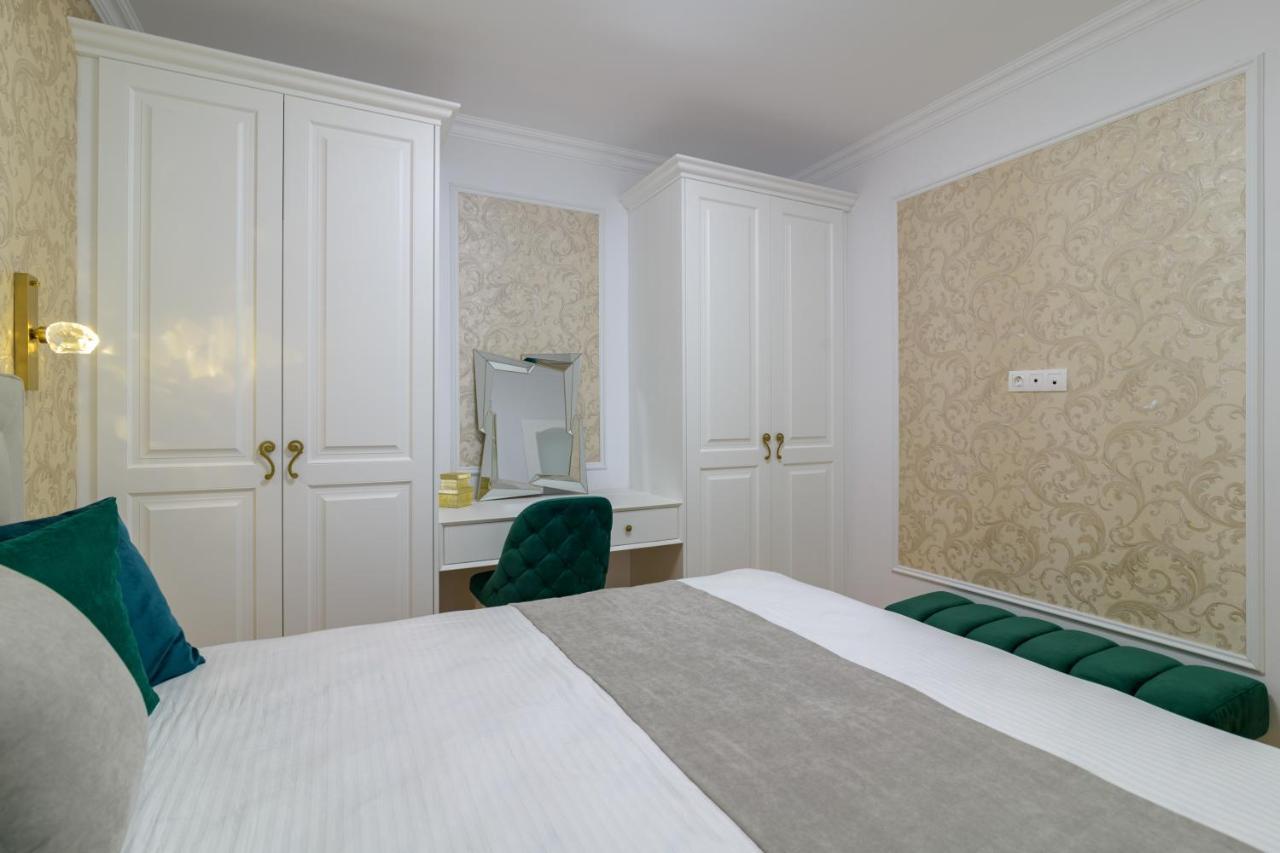 Лукс На Море Luxury Apartment In Downtown With Garage Varna Luaran gambar